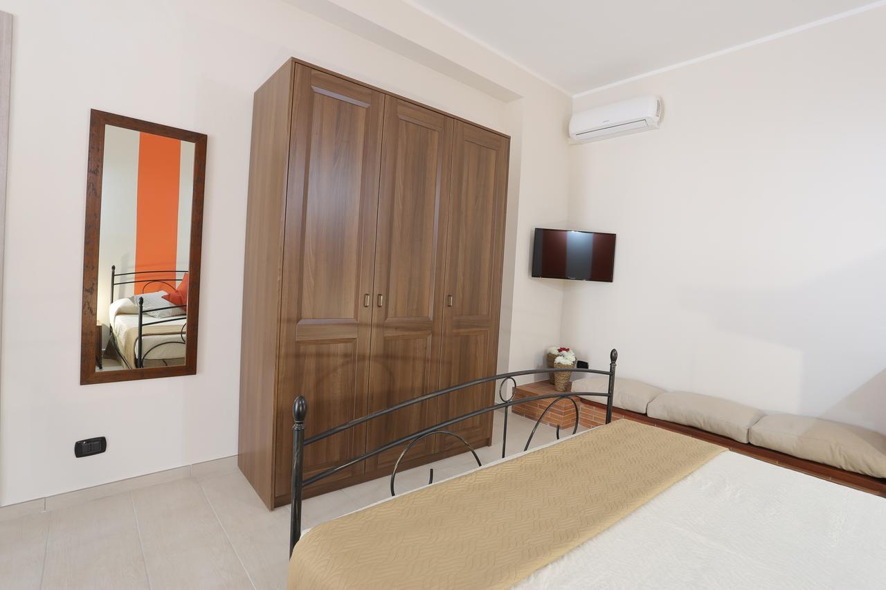 B&B Cinisi Mare E Monti 外观 照片